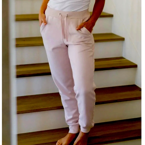 NWT ZYIA blush emergence jogger. Size large. - Picture 1 of 5